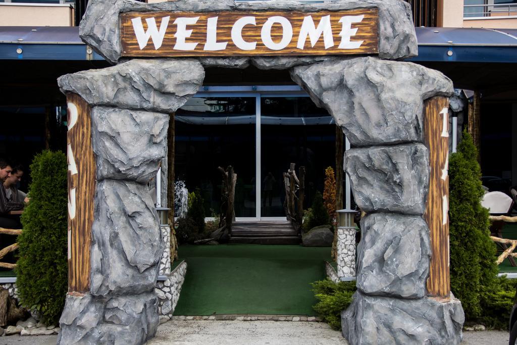 Motel Dani Nova Bila Buitenkant foto